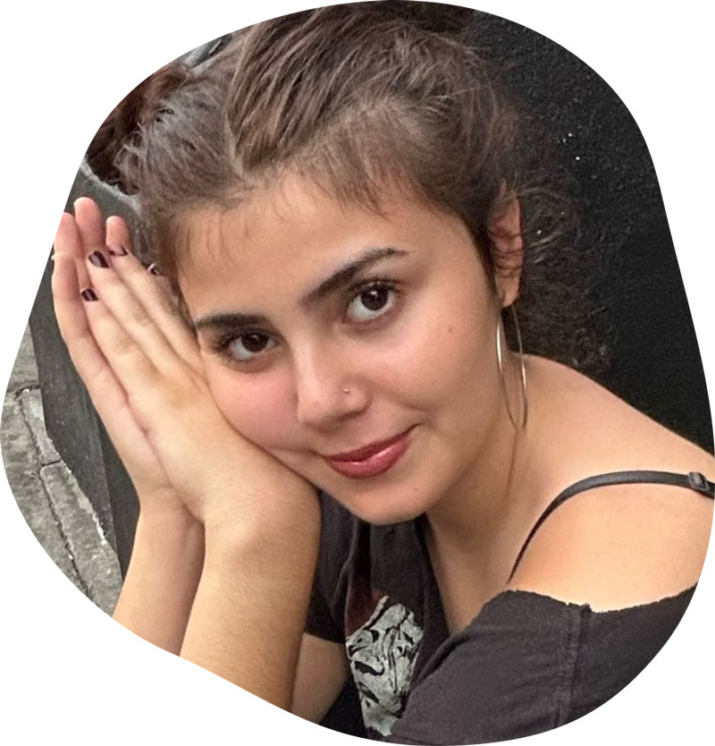 Ela-Dedelioglu-Cropped-Student-Headshot.jpg