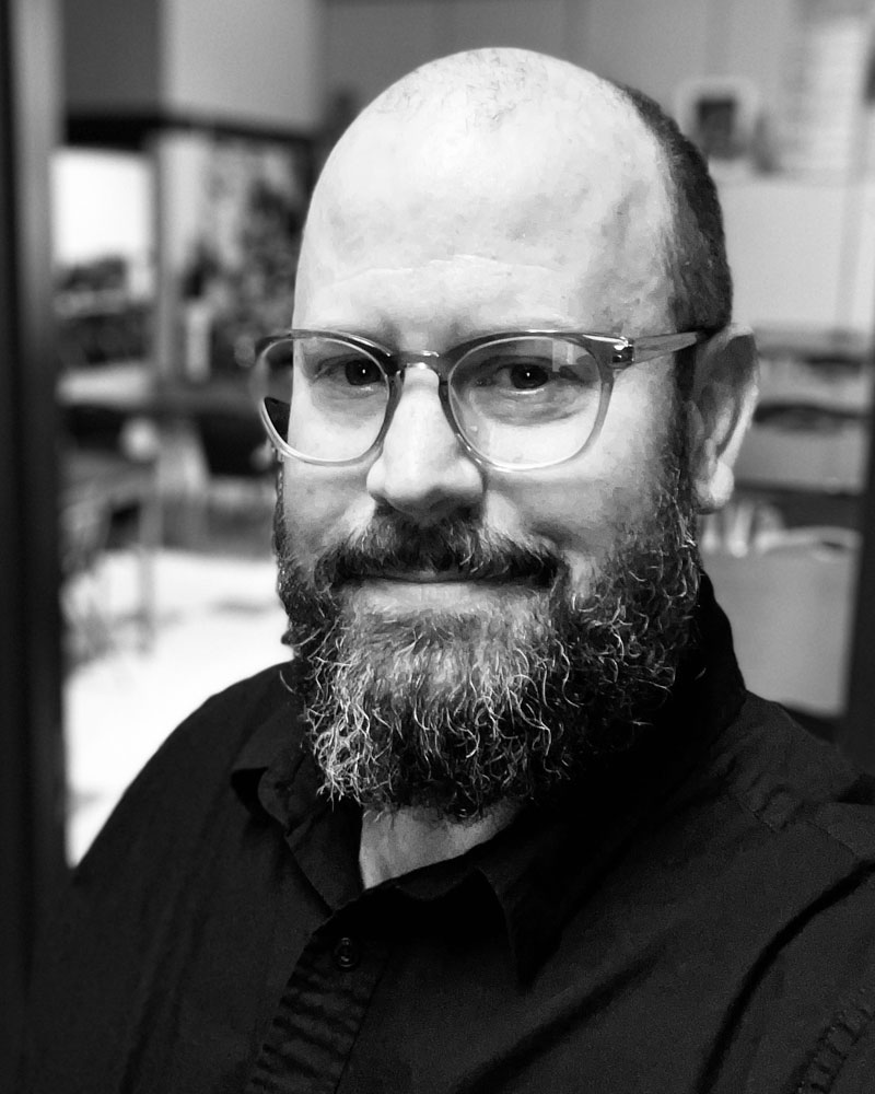 Derek Johnson headshot