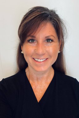 Director of AP Art and Design Headshot